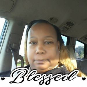 Meet your Posher, Yolanda